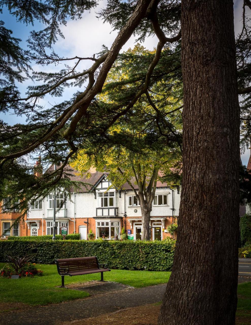 Ashgrove House Stratford-upon-Avon Exterior foto